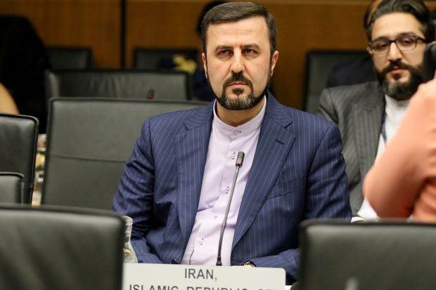 نامه غریب آبادی به مدیران سازمان های بین المللی درباره تحریم نامه غریب آبادی به مدیران سازمان های بین المللی درباره تحریم ظریف
