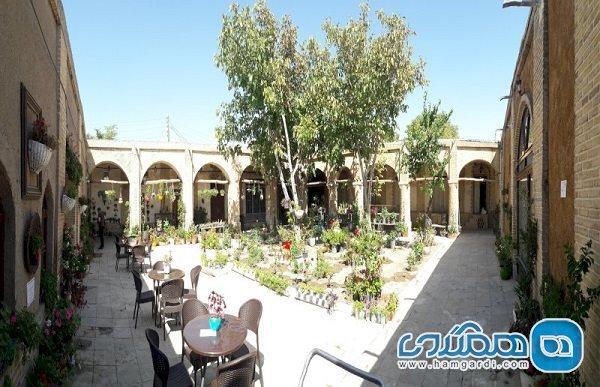 سرای ناصری یکی از جاذبه های تاریخی استان زنجان به شمار می رود