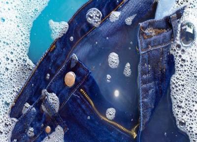 برترین روش های شستن انواع رنگ شلوار جین با دست و ماشین